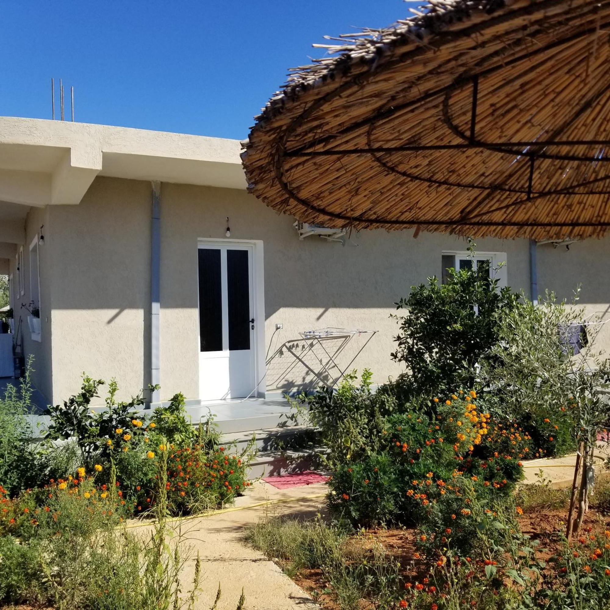 Rey Garden 2 Hotel Vlorë Buitenkant foto